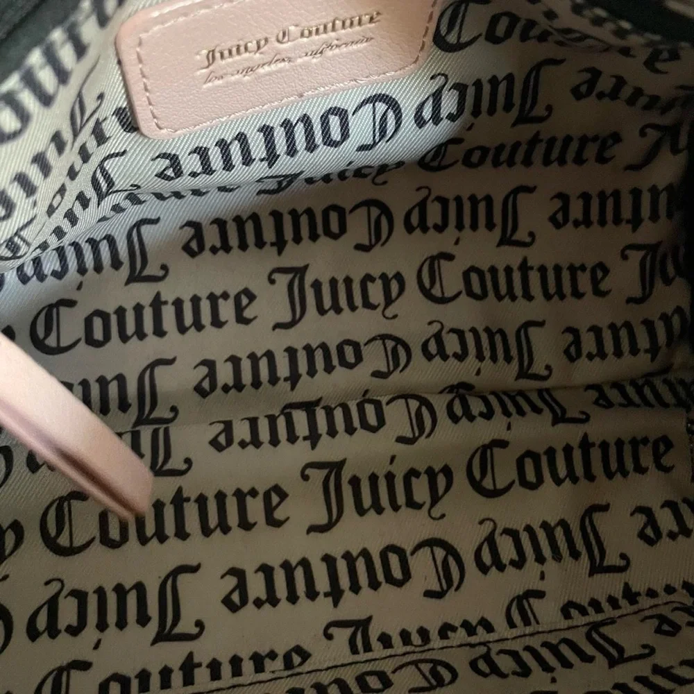 Juicy Couture Blush Pink Embossed Shoulder Bag - Picture 4 of 4